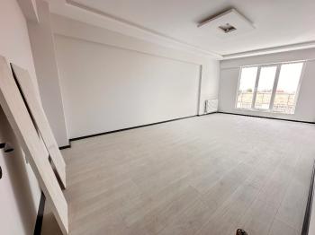 GÜVENAY - ÇORUM CENGİZ TOPEL CADDESİ KALE KARŞISI SATILIK 3+1 DAİRE