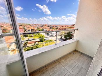 GÜVENAY - ÇORUM CENGİZ TOPEL CADDESİ KALE KARŞISI SATILIK 3+1 DAİRE