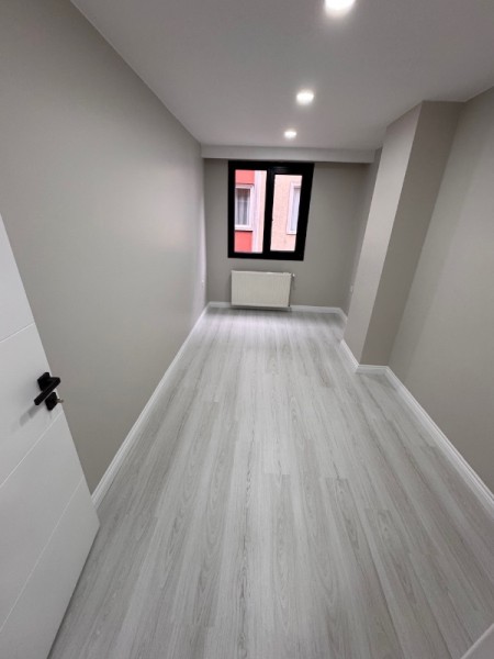 Binevler Metro 3 dk | 3+1 Net 100 m² Asansörlü, Kapalı Otoparklı Daire