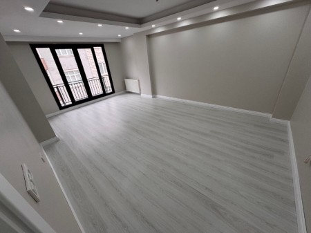 Binevler Metro 3 dk | 3+1 Net 100 m² Asansörlü, Kapalı Otoparklı Daire