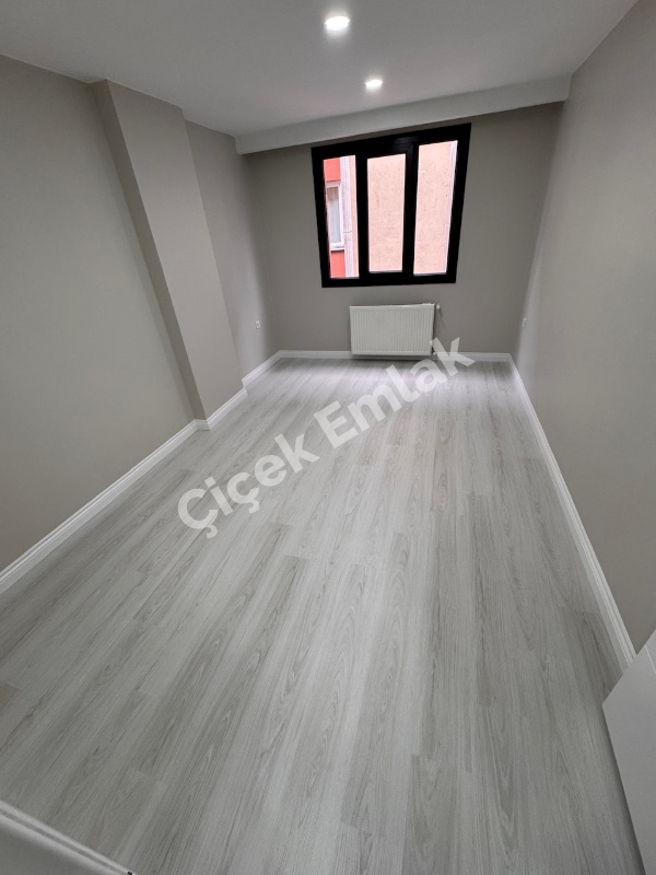 Binevler Metro 3 dk | 3+1 Net 100 m² Asansörlü, Kapalı Otoparklı Daire