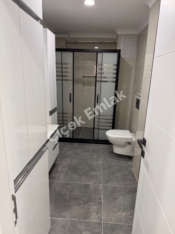 Binevler Metro 3 dk | 3+1 Net 100 m² Asansörlü, Kapalı Otoparklı Daire