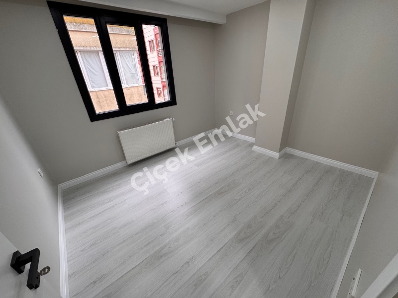 Binevler Metro 3 dk | 3+1 Net 100 m² Asansörlü, Kapalı Otoparklı Daire