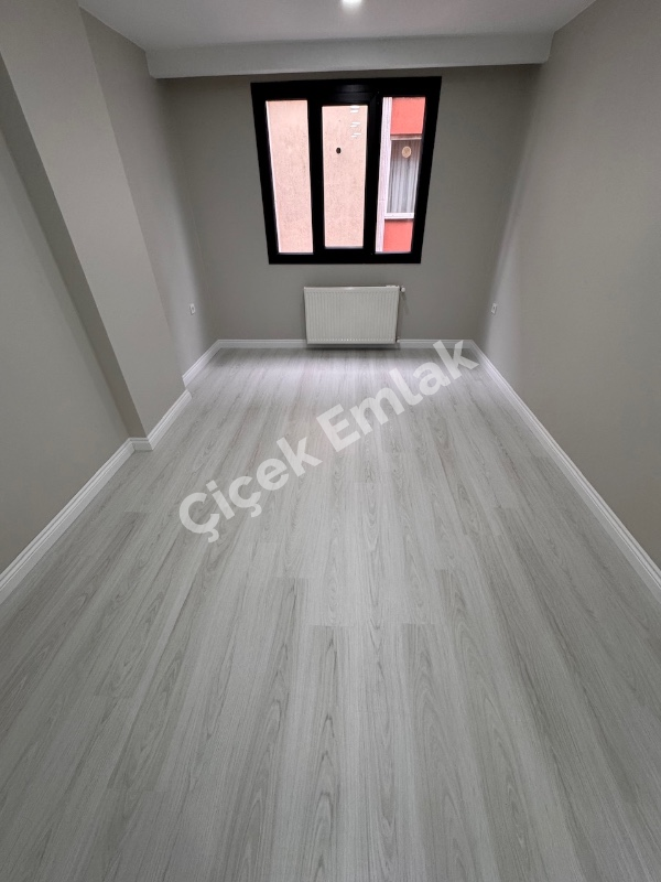 Binevler Metro 3 dk | 3+1 Net 100 m² Asansörlü, Kapalı Otoparklı Daire