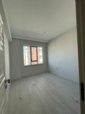 AFYON ÜÇOK EMLAKTAN ERKMEN DE SATILIK 4+1 FIRSAT LÜX SIFIR DAİRE
