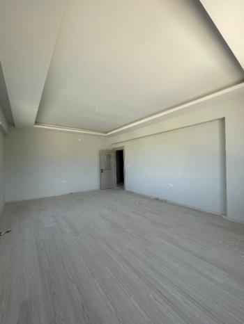 AFYON ÜÇOK EMLAKTAN ERKMEN DE SATILIK 4+1 FIRSAT LÜX SIFIR DAİRE
