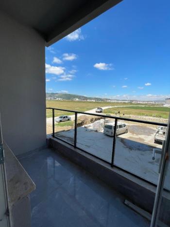 AFYON ÜÇOK EMLAKTAN ERKMEN DE SATILIK 4+1 FIRSAT LÜX SIFIR DAİRE