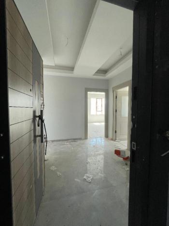 AFYON ÜÇOK EMLAKTAN ERKMEN DE SATILIK 4+1 GENİŞ SIFIR DAİRE