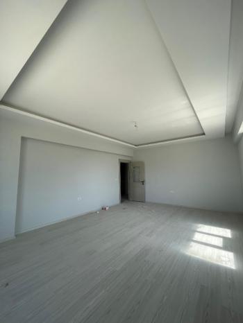 AFYON ÜÇOK EMLAKTAN ERKMEN DE SATILIK 4+1 GENİŞ SIFIR DAİRE