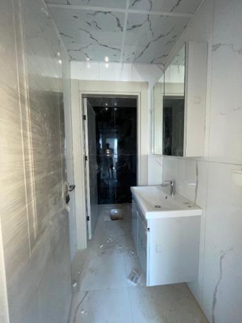 AFYON ÜÇOK EMLAKTAN ERKMEN DE SATILIK 4+1 GENİŞ SIFIR DAİRE