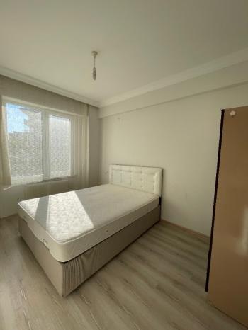 AFYON ÜÇOK EMLAKTAN SELÇUKLU MAH KİRALIK EŞYALI 1+1 DAİRE