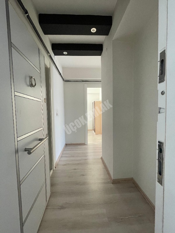 AFYON ÜÇOK EMLAKTAN SELÇUKLU MAH KİRALIK EŞYALI 1+1 DAİRE