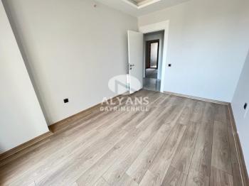 ALYANS'TAN LÜKS VE KONFORUN BİRLEŞTİĞİ, GENİŞ TERAS BALKONLU 3+1