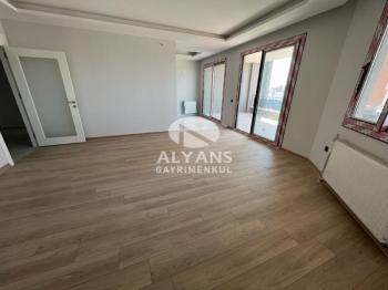 ALYANS'TAN LÜKS VE KONFORUN BİRLEŞTİĞİ, GENİŞ TERAS BALKONLU 3+1