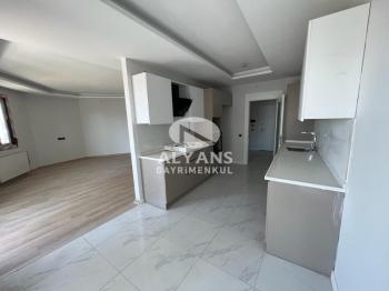 ALYANS'TAN LÜKS VE KONFORUN BİRLEŞTİĞİ, GENİŞ TERAS BALKONLU 3+1