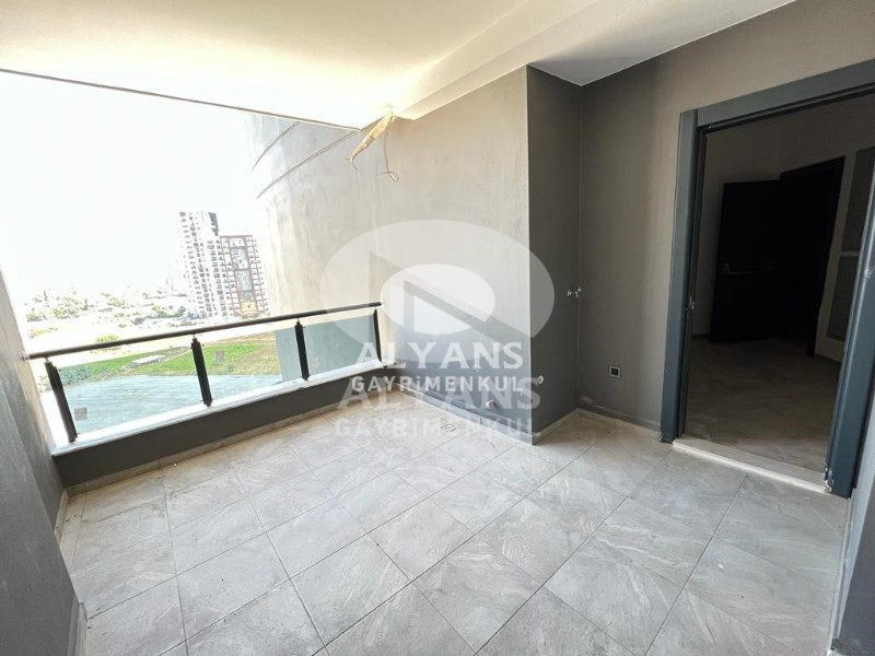 ALYANS'TAN LÜKS VE KONFORUN BİRLEŞTİĞİ, GENİŞ TERAS BALKONLU 3+1