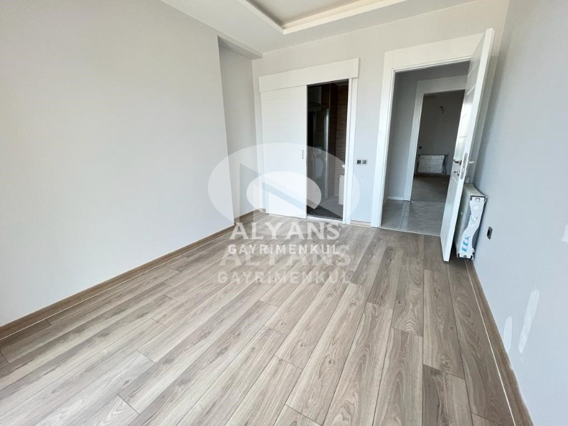 ALYANS'TAN LÜKS VE KONFORUN BİRLEŞTİĞİ, GENİŞ TERAS BALKONLU 3+1