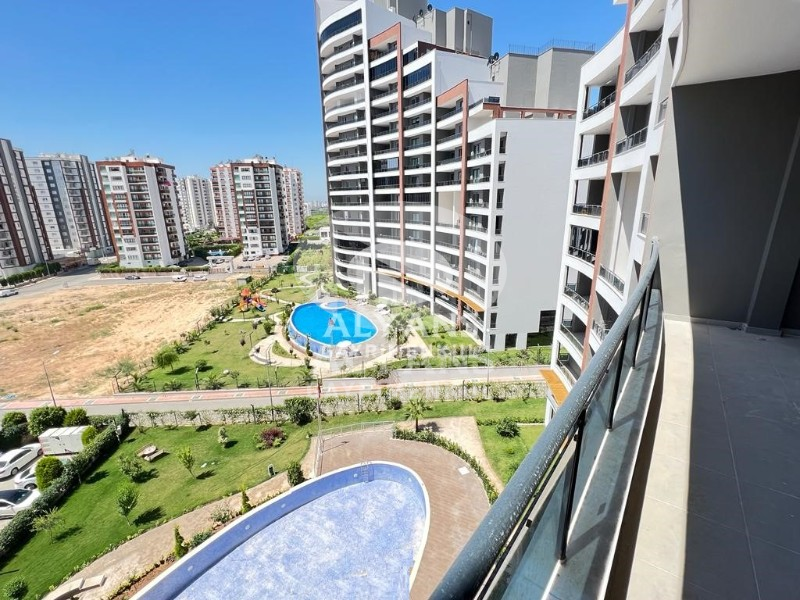 ALYANS'TAN LÜKS VE KONFORUN BİRLEŞTİĞİ, GENİŞ TERAS BALKONLU 3+1