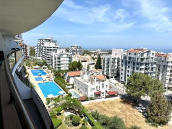Girne Merkez Akacan Elegance Sitesi Full Deniz ve Havuz Manzaralı Kiralık 3+1 Lüks Daire