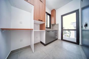 KKTC Girne Zeytinlik Bölgesinde Satılık  Türk Tapulu Lüks 4+1 Havuzlu Villa