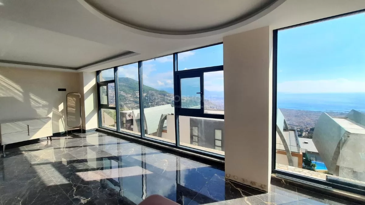 Ultra Luxury 5+1 Villa In Tepe