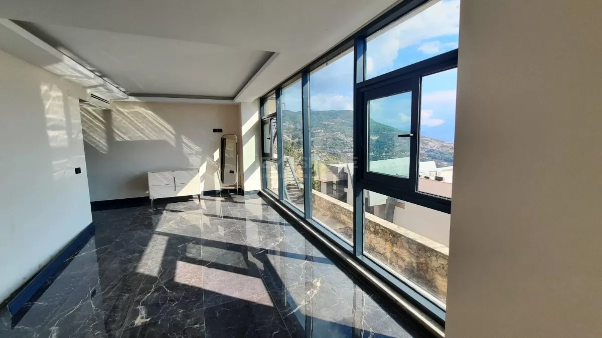 Ultra Luxury 5+1 Villa In Tepe