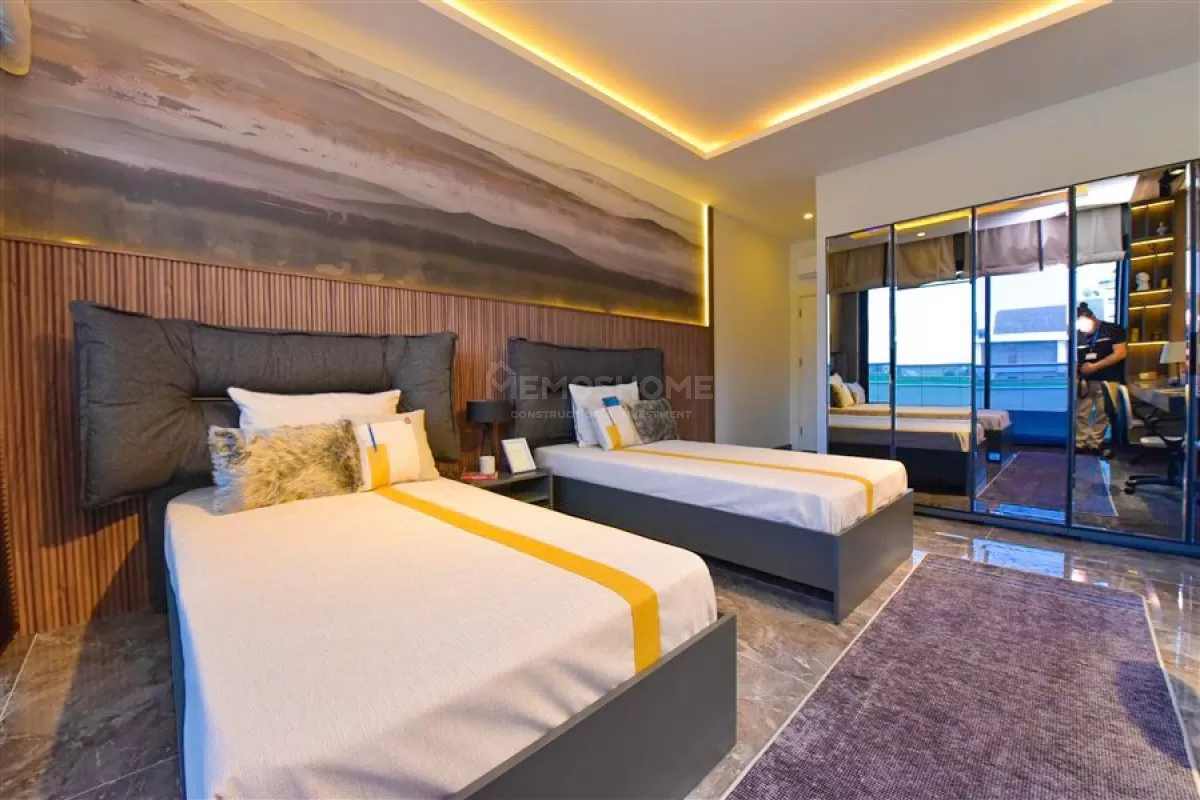 Luxuriöse 4+1 Villa in Kargicak