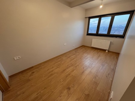 TEM Avrasya Fuzul’da 8. Kat 3+1 | Ebeveyn Banyolu & Çamaşır Odası | TEM Manzaralı Satılık Daire