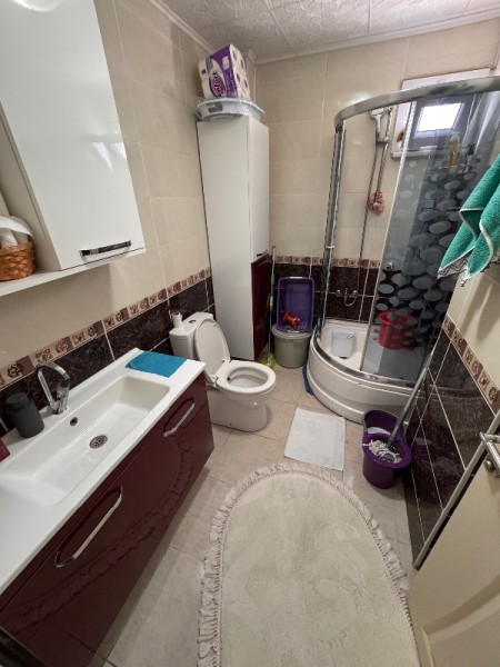 Çırçır Saya Yolu’na 10 Adım | Biz Cevahir’e 5 dk | Balkonlu 85 m² 2+1 Kapalı Otoparklı Satılık Daire