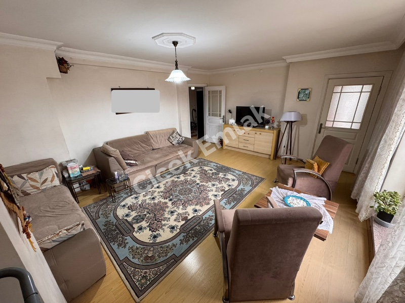 Çırçır Metro 2 dk • 3+1 125 m² Çift Balkonlu İskanlı Daire