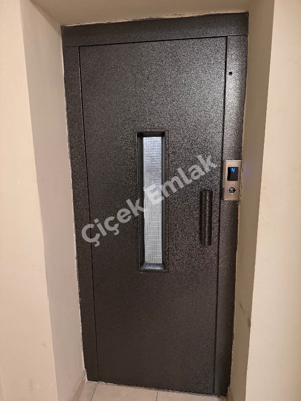 Çırçır Saya Yolu’na 10 Adım | Biz Cevahir’e 5 dk | Balkonlu 85 m² 2+1 Kapalı Otoparklı Satılık Daire