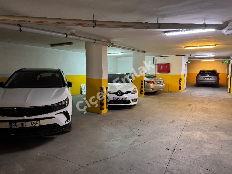 Çırçır Saya Yolu’na 10 Adım | Biz Cevahir’e 5 dk | Balkonlu 85 m² 2+1 Kapalı Otoparklı Satılık Daire