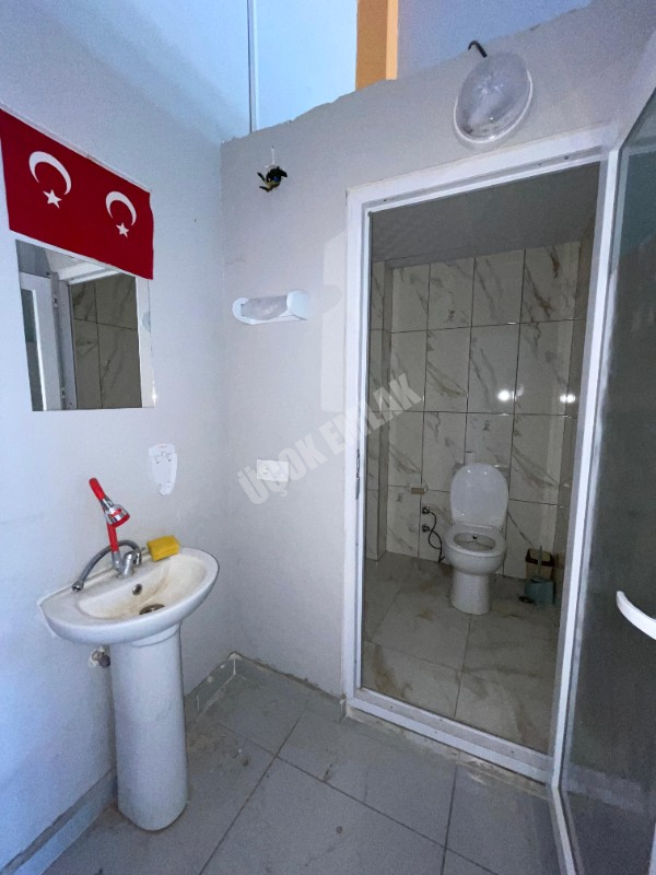 AFYON ÜÇOK EMLAKTAN YENİCE MAH KİRALIK 150M DÜKKAN