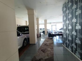 HANİBABA CADDESİ TOFAŞ BAYİ SATILIK İŞ YERİ VE DAİRELER