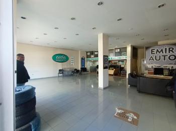 HANİBABA CADDESİ TOFAŞ BAYİ SATILIK İŞ YERİ VE DAİRELER