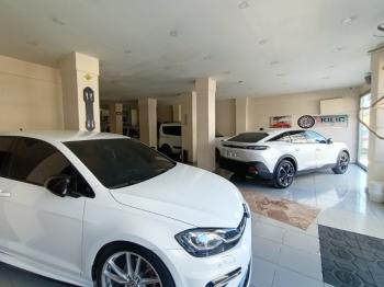 HANİBABA CADDESİ TOFAŞ BAYİ SATILIK İŞ YERİ VE DAİRELER