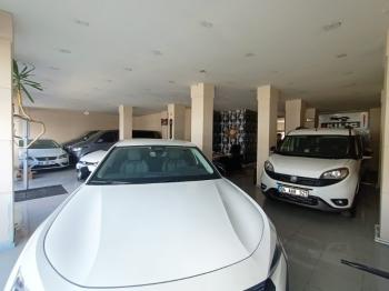 HANİBABA CADDESİ TOFAŞ BAYİ SATILIK İŞ YERİ VE DAİRELER