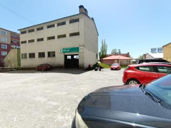 HANİBABA CADDESİ TOFAŞ BAYİ SATILIK İŞ YERİ VE DAİRELER