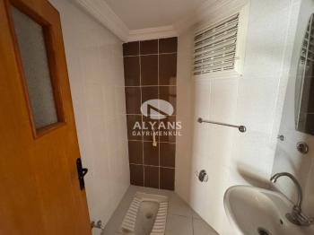 ALYANS'TAN YENİŞEHİR'DE SAYAPARK CİVARI SİTE İÇİ GENİŞ 3+1