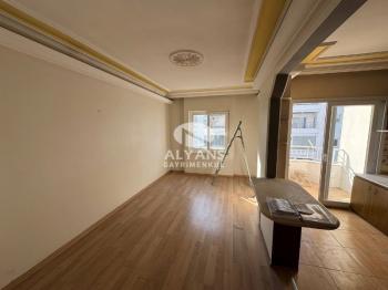 ALYANS'TAN YENİŞEHİR'DE SAYAPARK CİVARI SİTE İÇİ GENİŞ 3+1