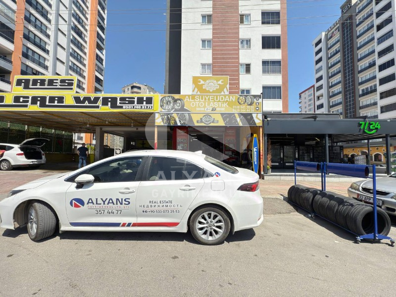 ALYANS'TAN MEZİTLİ'DE DEVREN KİRALIK OTO LASTİK DÜKKANI 