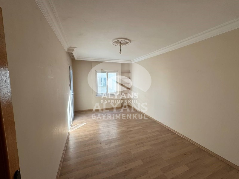 ALYANS'TAN YENİŞEHİR'DE SAYAPARK CİVARI SİTE İÇİ GENİŞ 3+1