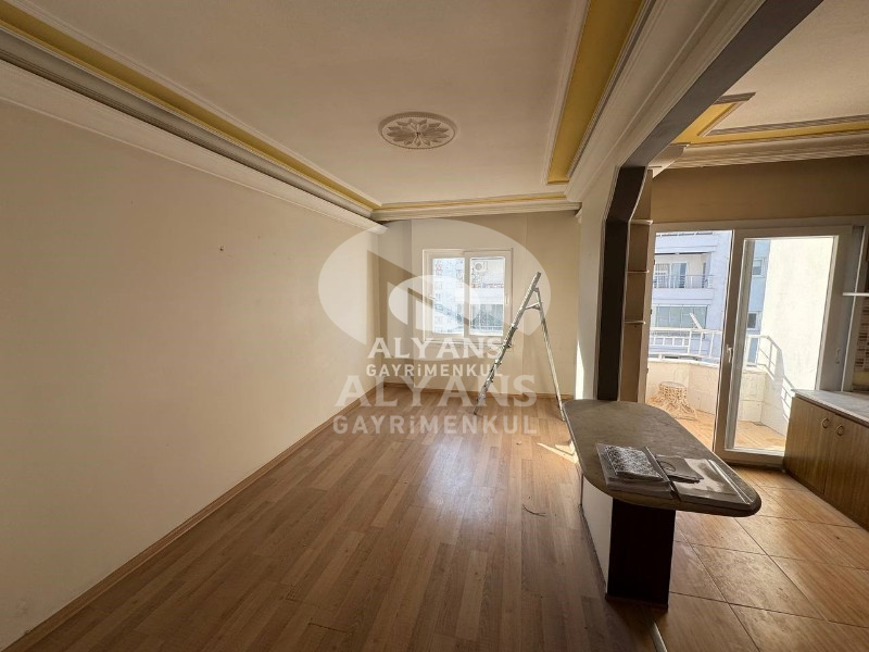 ALYANS'TAN YENİŞEHİR'DE SAYAPARK CİVARI SİTE İÇİ GENİŞ 3+1