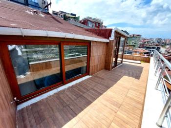 WEN BERKAN GÜLER'DEN ACİL 4+2 170m2 ASANSÖRLÜ OTOPARKLI ŞEHİR-HALİÇ MANZARALI