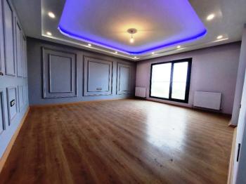WEN BERKAN GÜLER'DEN BEYLİKDÜZÜ MARE 36 SİTESİNDE 3+1 120m2 DENİZ MANZARALI HAVUZLU