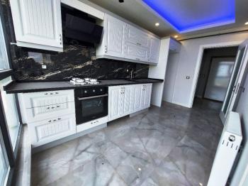 WEN BERKAN GÜLER'DEN BEYLİKDÜZÜ MARE 36 SİTESİNDE 3+1 120m2 DENİZ MANZARALI HAVUZLU