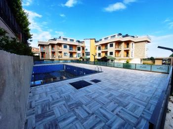 WEN BERKAN GÜLER'DEN BEYLİKDÜZÜ MARE 36 SİTESİNDE 3+1 120m2 DENİZ MANZARALI HAVUZLU