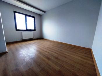 WEN BERKAN GÜLER'DEN BEYLİKDÜZÜ MARE 36 SİTESİNDE 3+1 120m2 DENİZ MANZARALI HAVUZLU