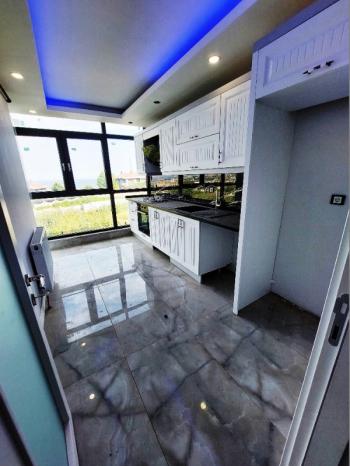 WEN BERKAN GÜLER'DEN BEYLİKDÜZÜ MARE 36 SİTESİNDE 3+1 120m2 DENİZ MANZARALI HAVUZLU