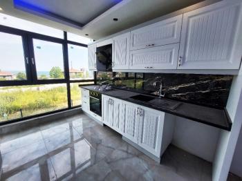 WEN BERKAN GÜLER'DEN BEYLİKDÜZÜ MARE 36 SİTESİNDE 3+1 120m2 DENİZ MANZARALI HAVUZLU
